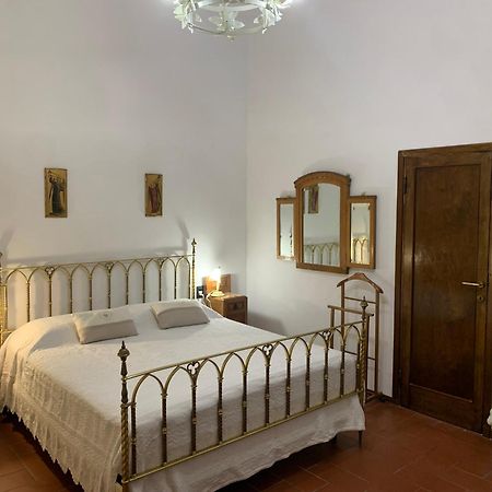 B&B Le 5 Vie Appartamento Con Camera Tripla Florença Exterior foto